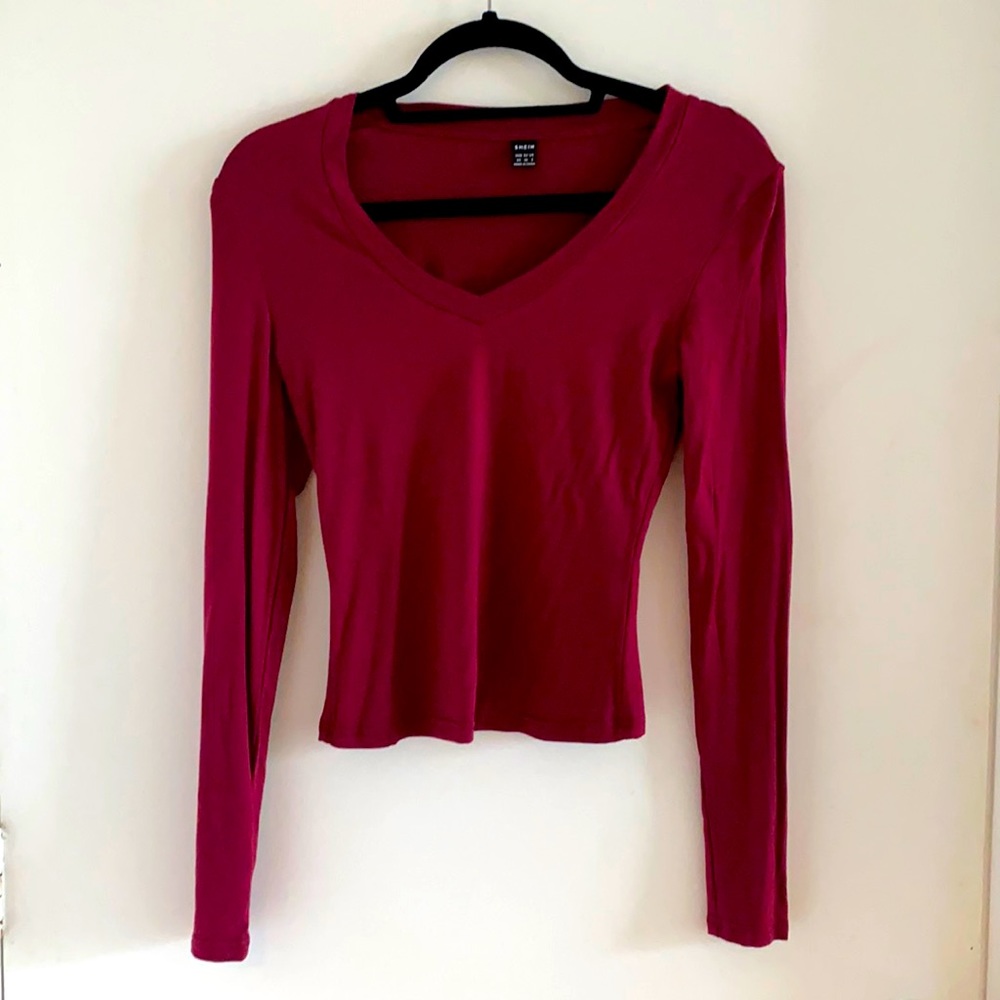 Crop top VNECK top -NEVER WORN- too small for me